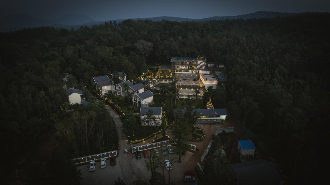 The Blossom Resort - Chikmagalūr Buitenkant foto